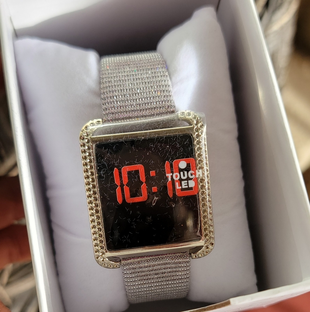 NWT Strada LED digital watch with 34mm lilac stardust strap